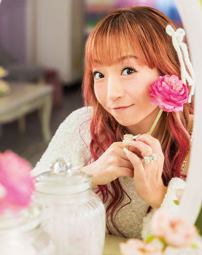 バイオグラフィー | 飯塚雅弓オフィシャルサイト ベリースマイル